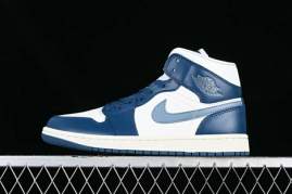 Picture for category Air Jordan 1 MID